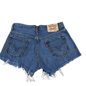 LEVI’S: Women’s 527 Cut-Off Jean Shorts - Size 29